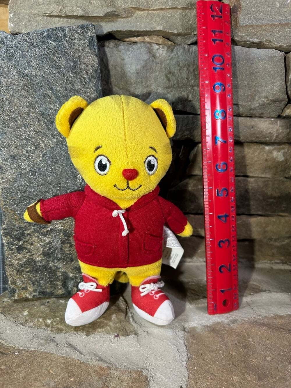 Daniel Tiger 2016 Plush 8.5”